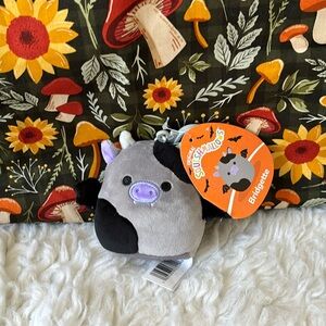 NWT Bridgette the cow bat 🦇 clip